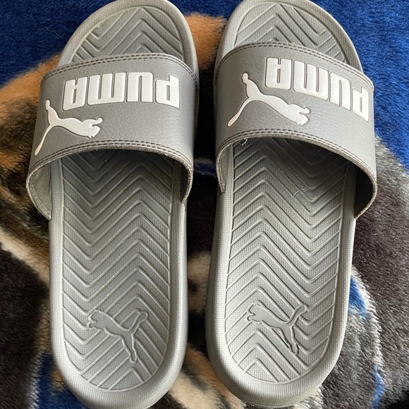PUMA slides! - Picture 1 of 2